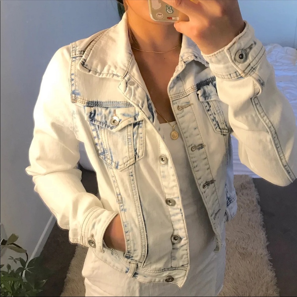 Jean Jacket - Picture 2 of 8